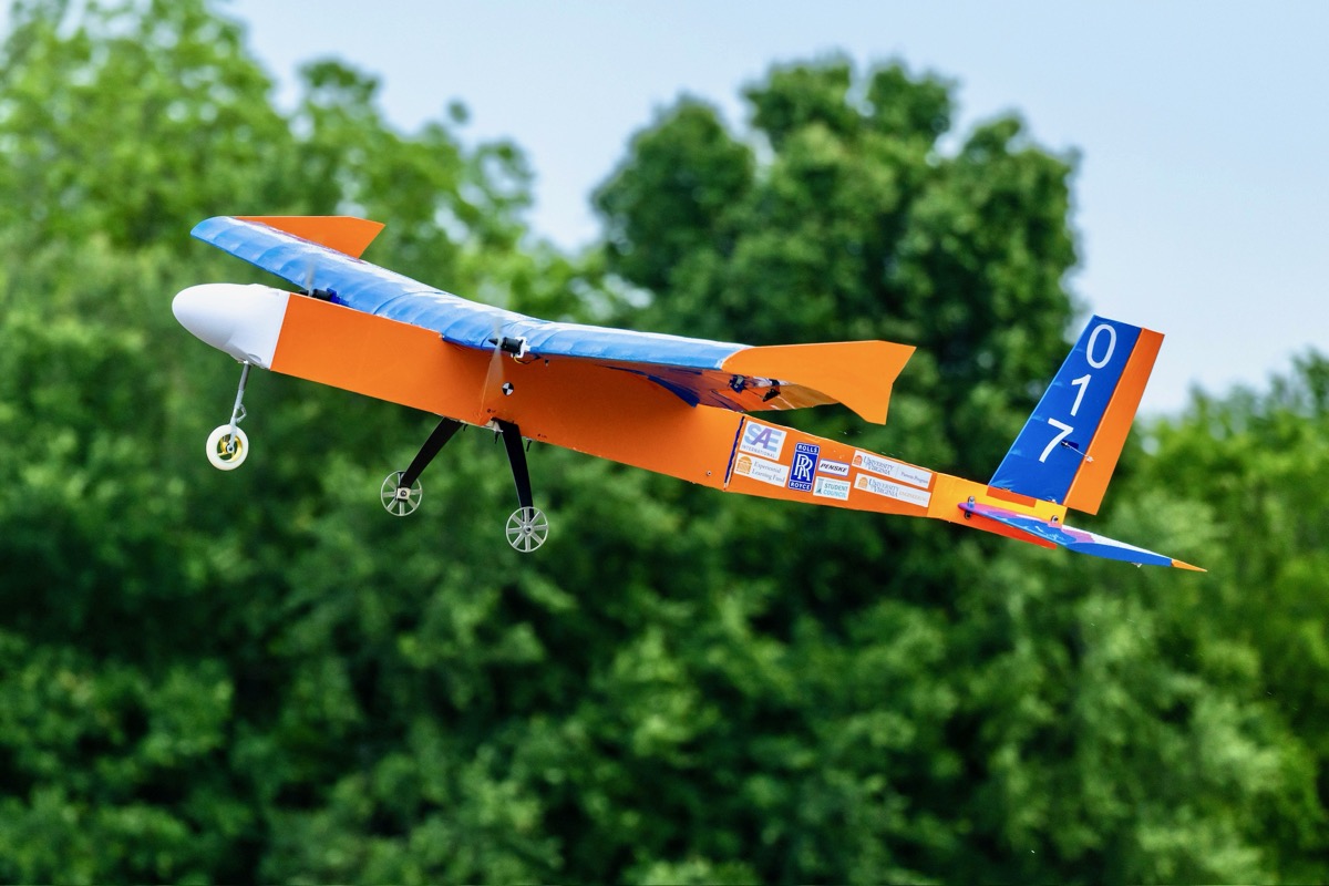 SAE Aero Design plane on the runway